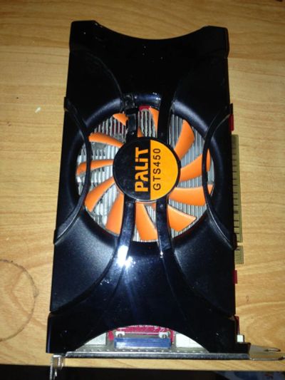 Лот: 11093541. Фото: 1. Видеокарта Palit GeForce GTS 450. Видеокарты