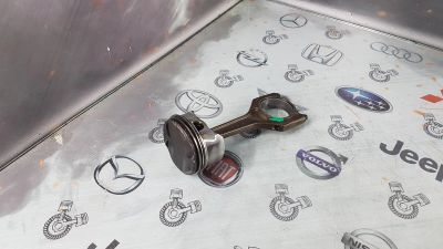 Лот: 23588221. Фото: 1. Поршень с шатуном BMW 3-Series... Двигатель и элементы двигателя