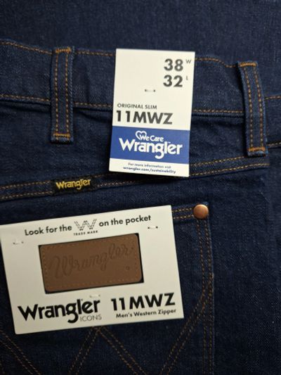Лот: 21177901. Фото: 1. Мужские джинсы Wrangler Icons... Брюки, джинсы, шорты