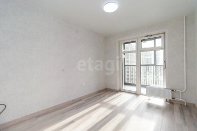 Лот: 25709355. Фото: 1. 1-комн. квартира , Красноярск... Квартиры, студии
