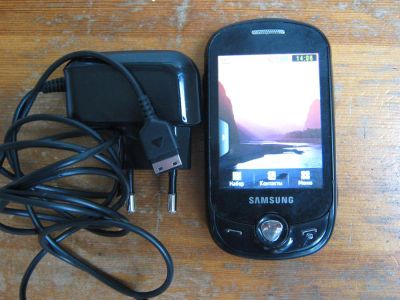 Лот: 3075262. Фото: 1. Сенсорный телефон Samsung GT-C3510. Кнопочные мобильные телефоны
