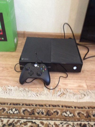 Лот: 11460207. Фото: 1. Xbox One 500Gb + 5 дисков и много... Игровые приставки, консоли