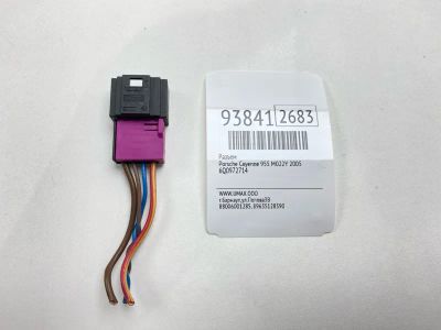Лот: 24774670. Фото: 1. Разъем Porsche Cayenne 2005 6Q0972714... Двигатель и элементы двигателя