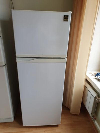 Лот: 17827039. Фото: 1. Холодильник Samsung. Холодильники, морозильные камеры