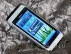 Лот: 1189380. Фото: 1. nokia n8 silver. Кнопочные мобильные телефоны