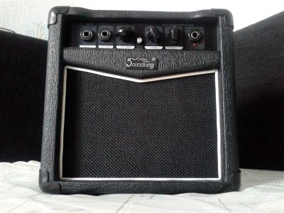 Лот: 2683193. Фото: 1. Комбоусилитель Soundking G5 -... Гитарные эффекты и комбоусилители
