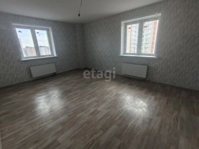 Лот: 23542588. Фото: 1. Продам 2-комн. кв. 62.9 кв.м... Квартиры, студии