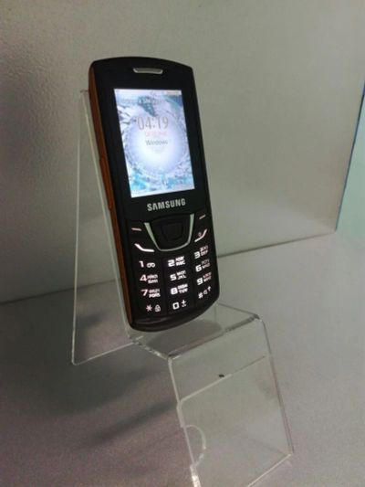 Лот: 9925423. Фото: 1. Samsung GT-C3200. Кнопочные мобильные телефоны