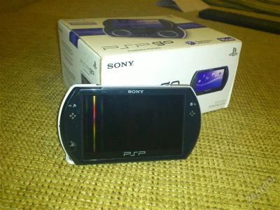 Лот: 1825742. Фото: 1. PSP Go. Игровые приставки, консоли