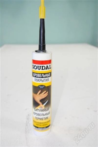 Лот: 2209941. Фото: 1. герметик битумный кровельный soudal. Другое (строительные материалы)