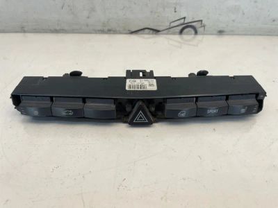 Лот: 22769409. Фото: 1. блок кнопок Opel Astra L69. Другое (автозапчасти)