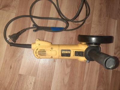 Лот: 17548498. Фото: 1. Балгарка Dewalt D28134. Электроинструмент