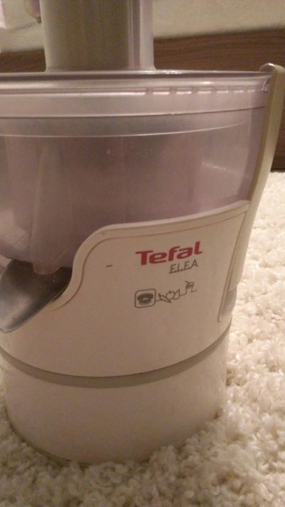 Лот: 15210513. Фото: 1. Соковыжималка tefal. Кухонная