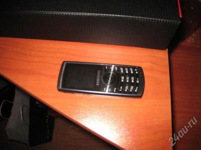 Лот: 296562. Фото: 1. Samsung J150 еще на гарантии. Кнопочные мобильные телефоны