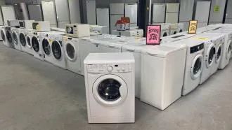 Лот: 21335011. Фото: 1. стиральная машина indesit б/у... Стиральные машины
