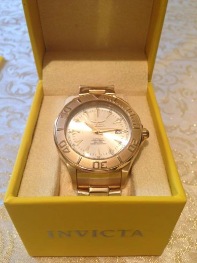 Лот: 4718597. Фото: 1. Новые мужские золотые часы Invicta. Оригинальные наручные часы