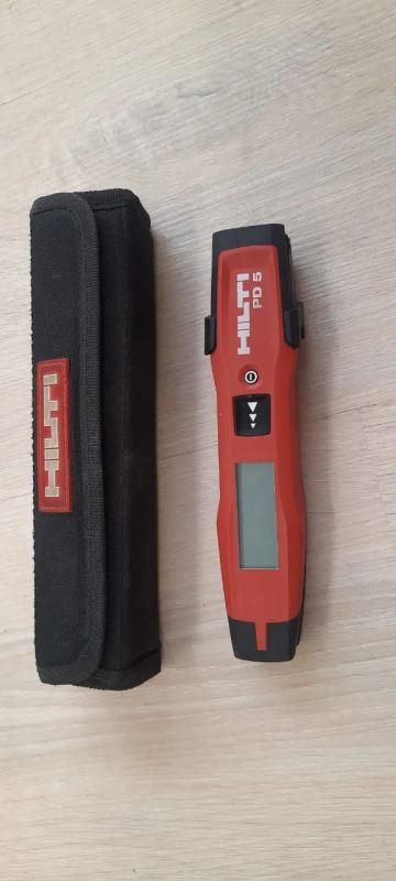 Лот: 25551414. Фото: 1. Лазерная рулетка Hilti. Ручной инструмент