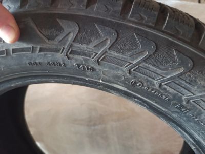 Лот: 20510042. Фото: 1. Резина зимняя Nokian Tyres Hakkapeliitta... Шины