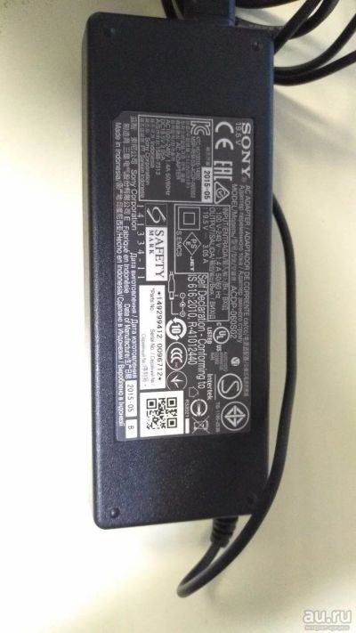 Лот: 14059727. Фото: 1. Блок питания Sony 19.5V 3.05A. Зарядные устройства, блоки питания для бытовой техники