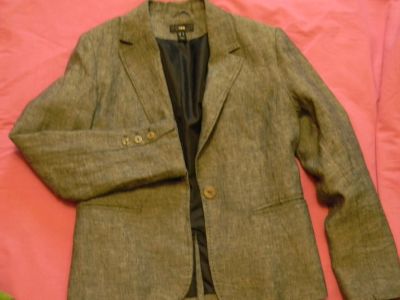 Лот: 11819667. Фото: 1. пиджак серый с магазина -н*м 46-48р. Пиджаки, жилеты