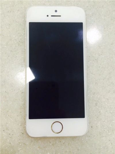 Лот: 7770488. Фото: 1. Apple iPhone 5S 16Гб. Смартфоны