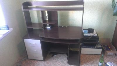 Лот: 4734721. Фото: 1. компьютерный стол. Компьютерные и письменные столы