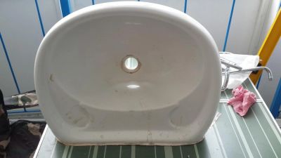 Лот: 5489436. Фото: 1. Раковина с новостройки. Раковины, умывальники