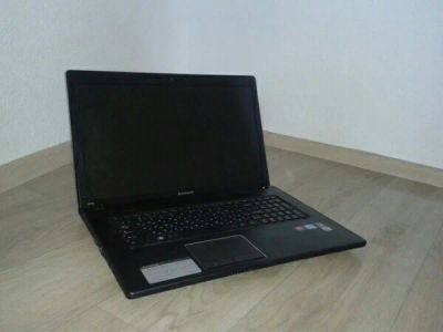 Лот: 3146360. Фото: 1. Ноутбук Lenovo17.3 G770. Ноутбуки