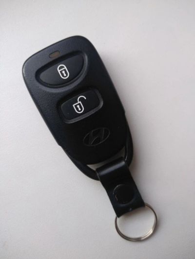 Лот: 18996109. Фото: 1. Брелок для Hyundai Tucson,Starex... Автомобильные сигнализации