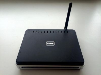 Лот: 5380360. Фото: 1. Wi-Fi роутер D-Link DIR-320. Маршрутизаторы (роутеры)