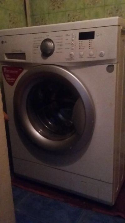 Лот: 9495059. Фото: 1. Стиральная машинка LG Inverter... Стиральные машины