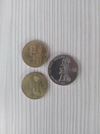 Лот: 15998198. Фото: 1. Набор КНДР 1 и 2 чон 2002 год. Наборы монет