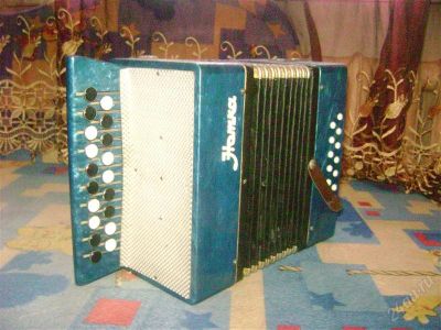 Лот: 1486665. Фото: 1. гармонь нотка. Гитарные эффекты и комбоусилители