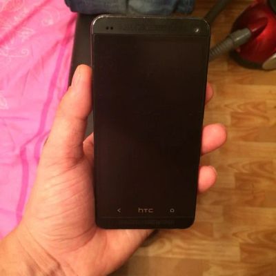 Лот: 4747249. Фото: 1. HTC one m7. Смартфоны