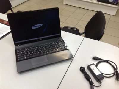 Лот: 8471133. Фото: 1. Ноутбук Samsung NP305E5A-S0MRU... Ноутбуки