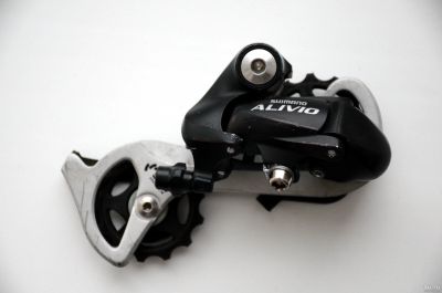 Лот: 13691499. Фото: 1. Задний Переключатель Shimano Alivio... Запчасти