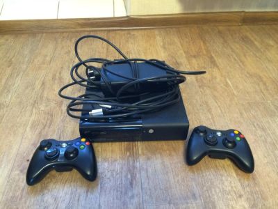 Лот: 8007343. Фото: 1. Xbox 360 slim. Игровые приставки, консоли