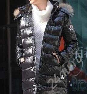 Лот: 630341. Фото: 1. пуховик монклер р.40-42. Верхняя одежда