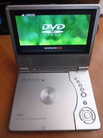 Лот: 3064250. Фото: 1. Неисправный DVD проигрыватель... DVD, Blu-Ray плееры