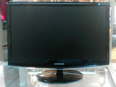 Лот: 10054072. Фото: 1. Монитор Samsung 2233SN. ЖК-мониторы