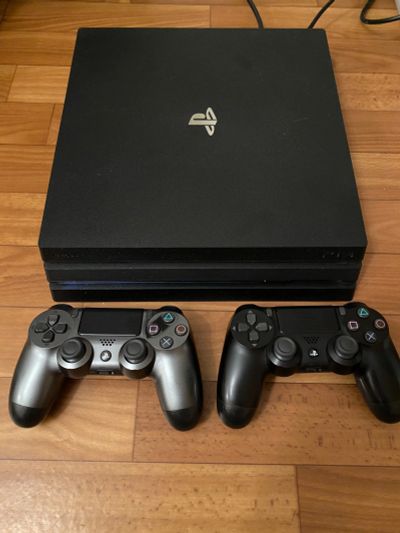 Лот: 19585130. Фото: 1. Sony Playstation 4 Pro ps4. Игровые приставки, консоли