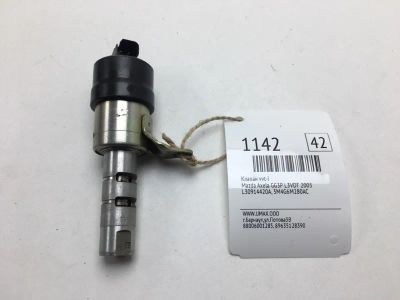 Лот: 20373930. Фото: 1. Клапан VVT-I Mazda Axela 2005... Двигатель и элементы двигателя
