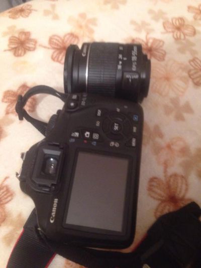 Лот: 9639353. Фото: 1. Canon 1100d. Цифровые зеркальные