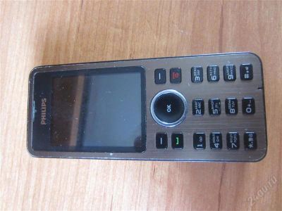 Лот: 2924806. Фото: 1. PHILIPS. Кнопочные мобильные телефоны