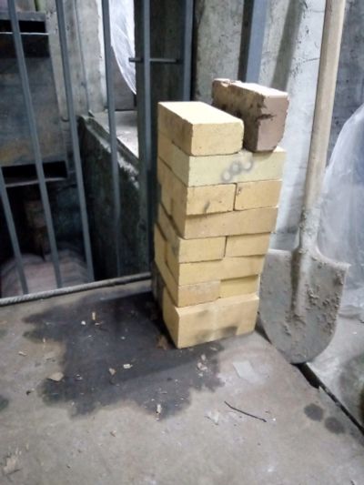 Лот: 15398854. Фото: 1. Кирпич огнеупор. Блоки, кирпич, брусчатка