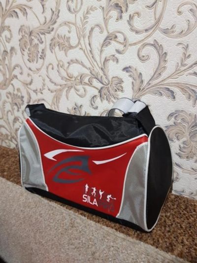 Лот: 15080377. Фото: 1. Спортивная сумка, 38 см, красный. Спортивные костюмы