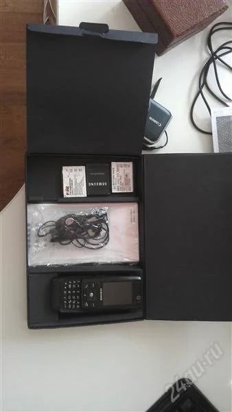 Лот: 1902930. Фото: 1. Samsung D820. Кнопочные мобильные телефоны