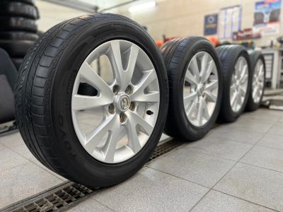 Лот: 18810791. Фото: 1. Комплект колес R16 Mazda 3 (Мазда... Шины на дисках