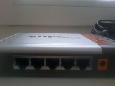Лот: 6930616. Фото: 1. свич. WiFi, Bluetooth адаптеры