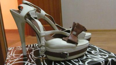 Лот: 6974613. Фото: 1. Босоножки 2. Босоножки